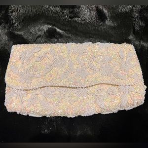 Beautiful Vintage beaded evening clutch